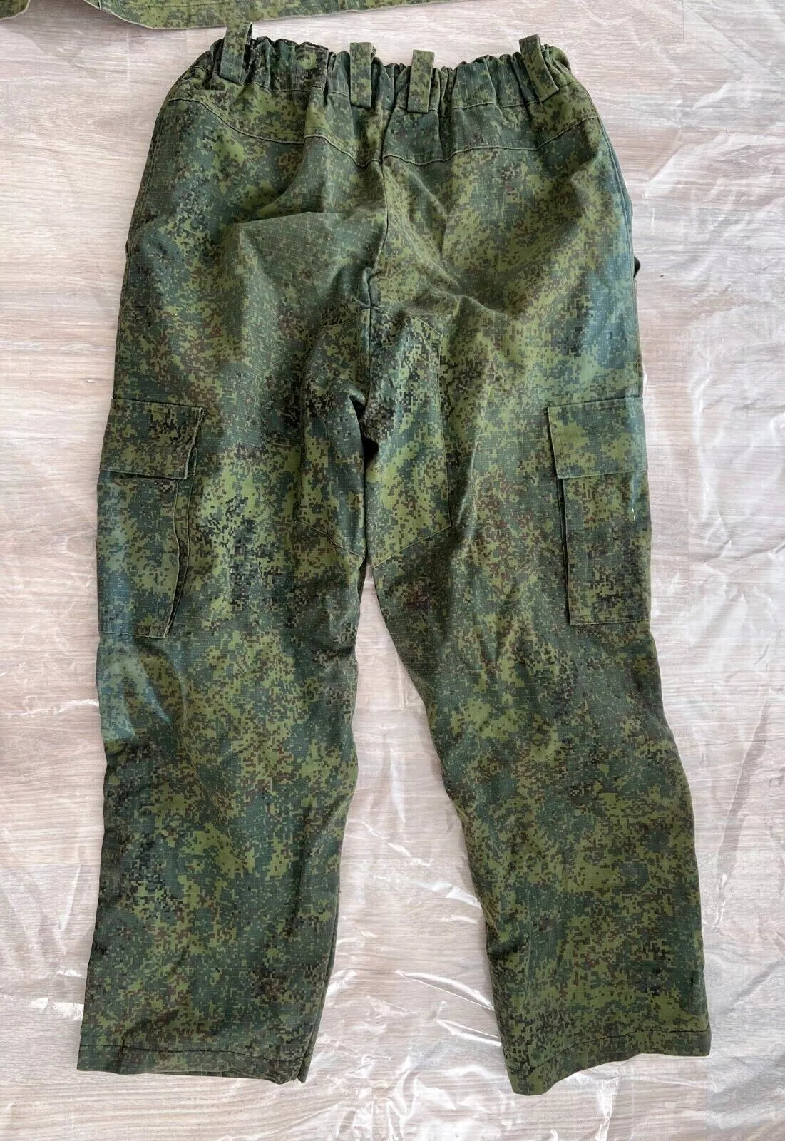 Trophy russian soldier set uniform jacket patch costume pants belt buckle camo military army Russia Ukraine war 2022-2024