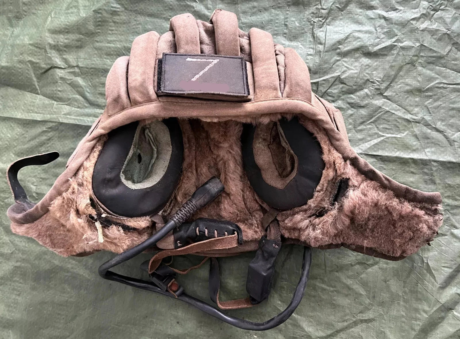 Trophy set soldier uniform cap hat tankman winter headset helmet costume jackets patch pants russian military army Russia Ukraine war 2022-2024