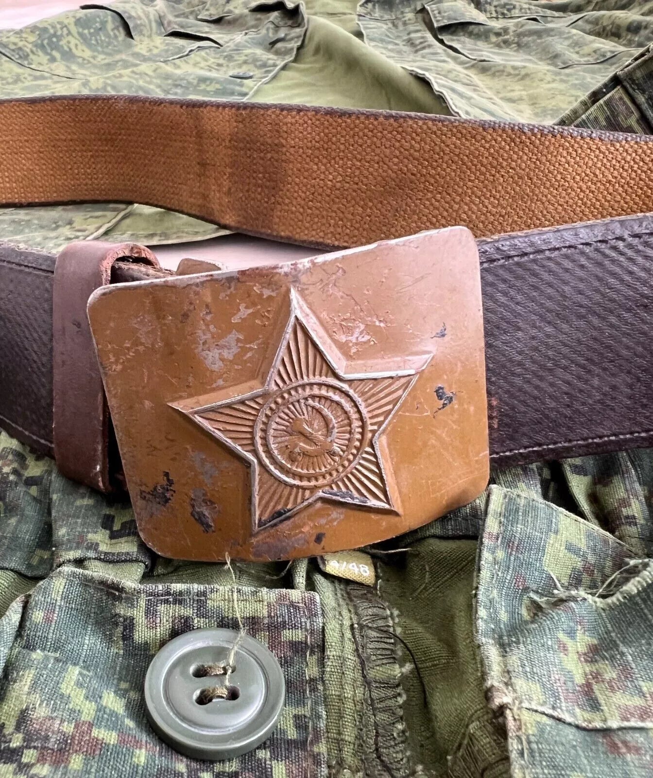 Trophy russian soldier set uniform jacket patch costume pants belt buckle camo military army Russia Ukraine war 2022-2024