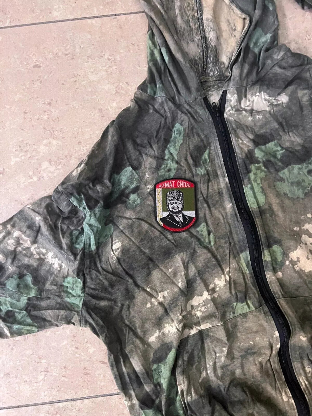 Trophy russian special forces soldier set uniform Kadyrovite Chechen jacket patch cap costume pants camo moss russia military army Ukraine war 2022-2024 #3