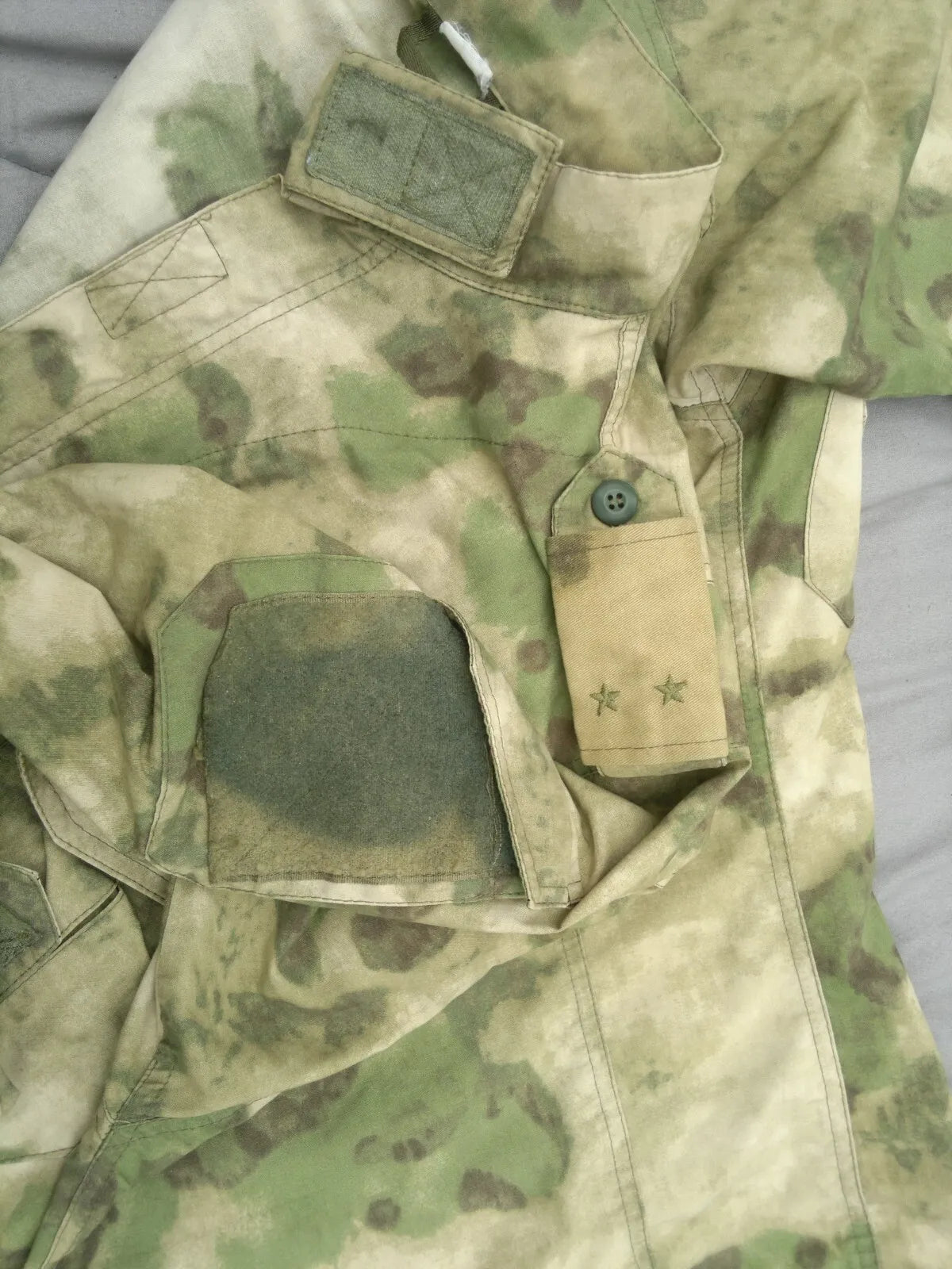 Trophy russian guard soldier uniform full set jacket pants patch cap camo moss russia military army Ukraine war 2022-2024