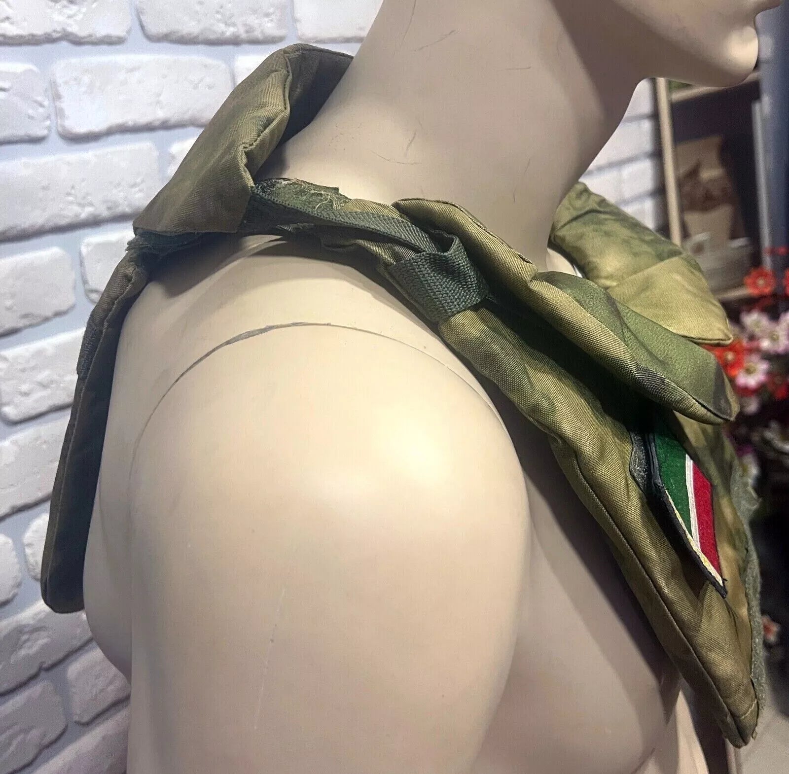Trophy soldier set ammunition uniform Kadyrovite Chechen jacket vest neck protection patch uniform camo russian russia military army Ukraine war 2022-2024 rare