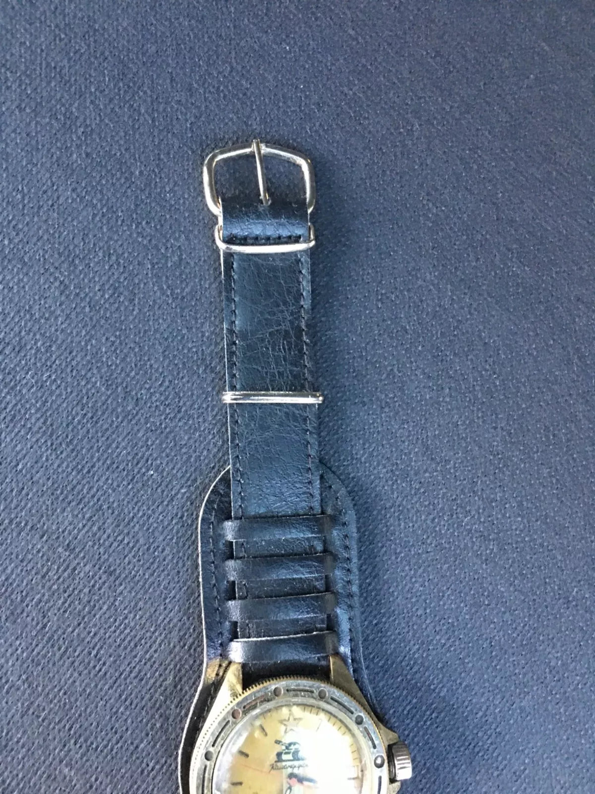 Russian special forces soldier wristwatch Komandirskie Watch trophy Russia army military relic Ukraine war 2022-2024