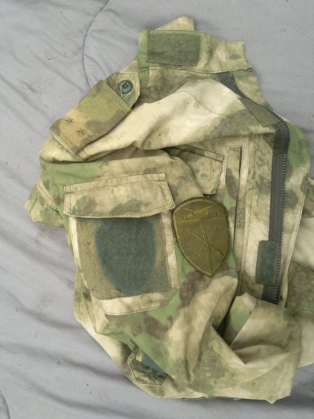 Trophy russian guard soldier uniform full set jacket pants patch cap camo moss russia military army Ukraine war 2022-2024