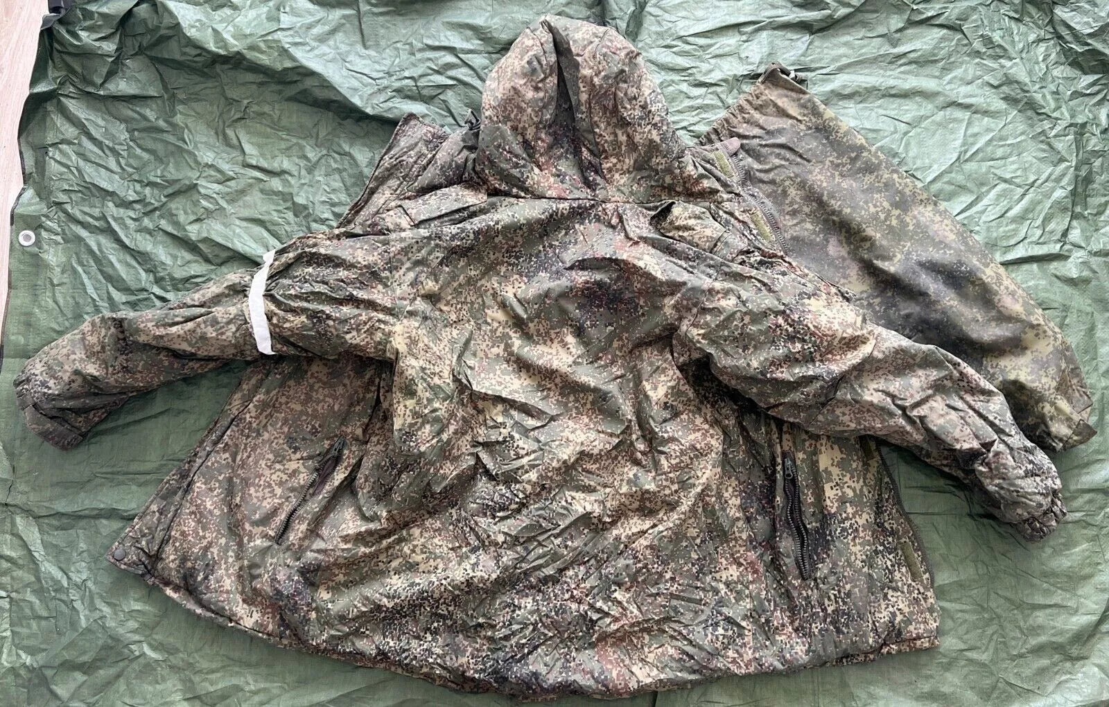 Trophy uniform sniper winter jacket bag patch camo russian russia military army Ukraine war 2022-2024