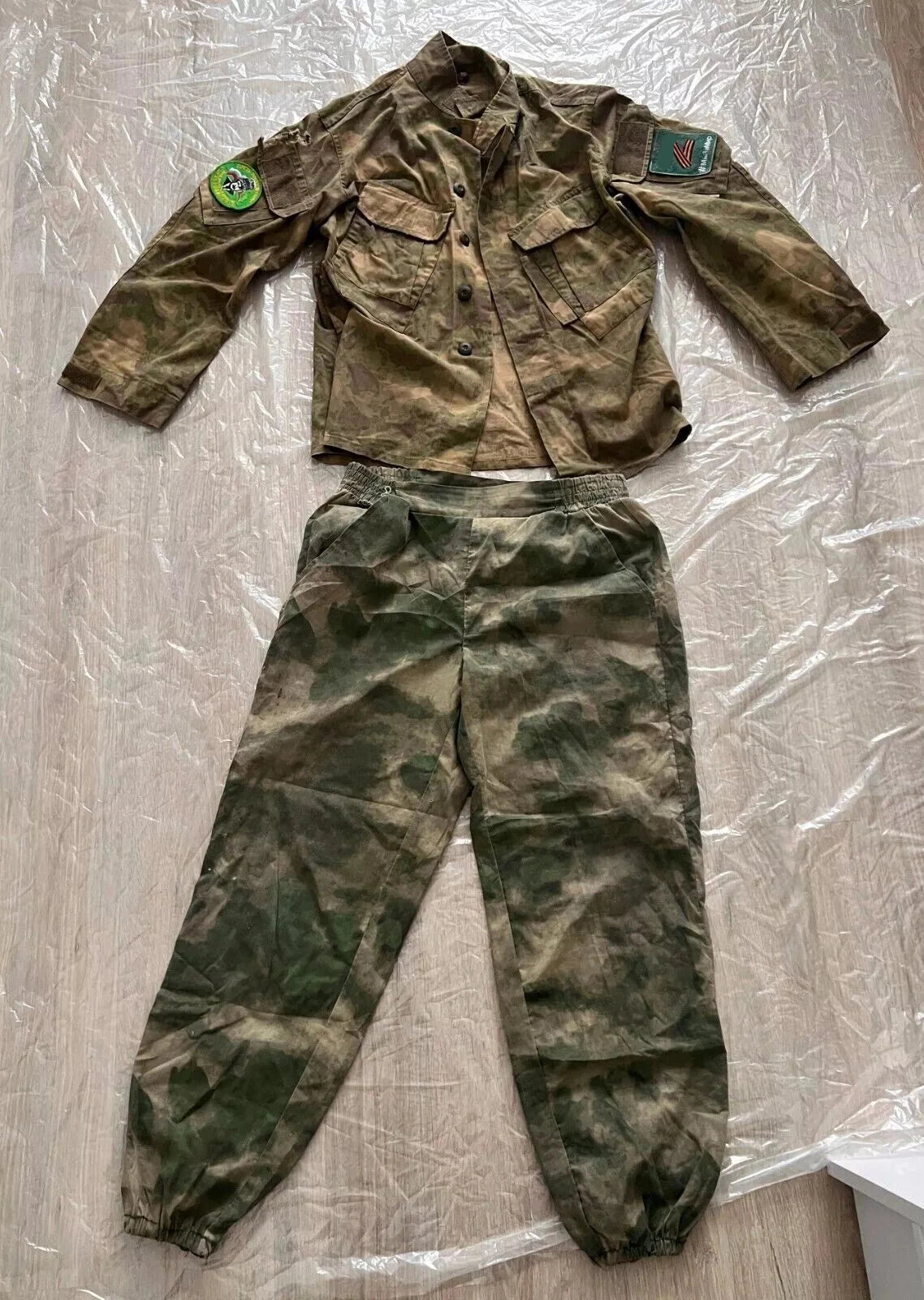 Trophy russian special forces soldier set uniform Kadyrovite Chechen jacket patch costume pants camo moss russia military army Ukraine war 2022-2024 #2