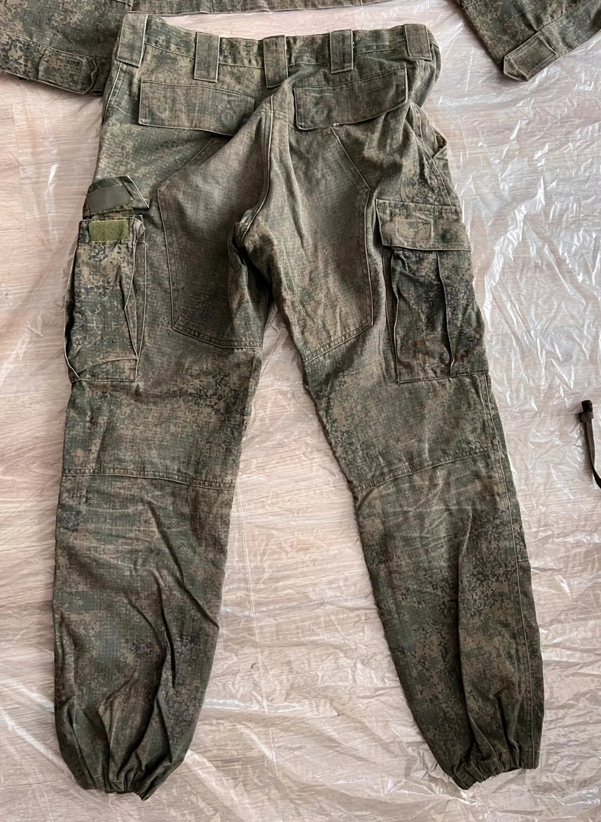Trophy russian soldier set uniform jacket patch costume pants cap camo EMR military army Russia Ukraine war 2022-2024
