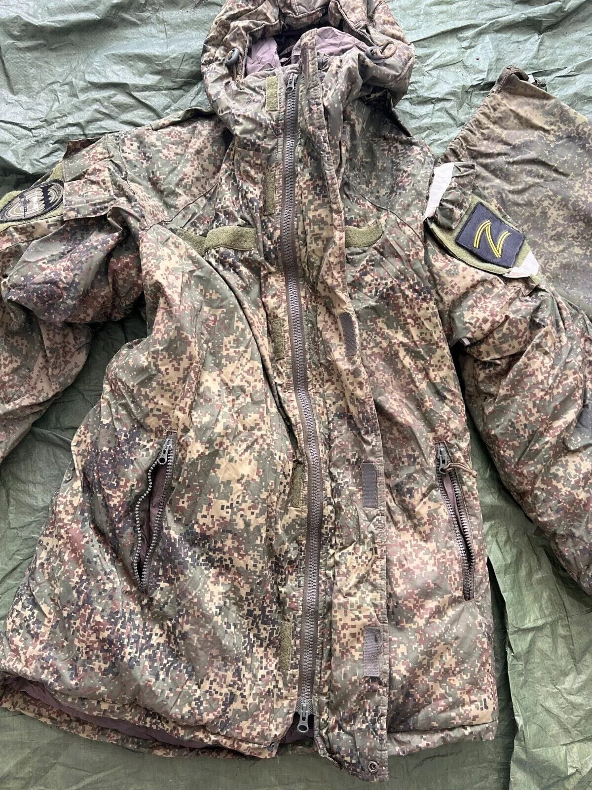 Trophy uniform sniper winter jacket bag patch camo russian russia military army Ukraine war 2022-2024