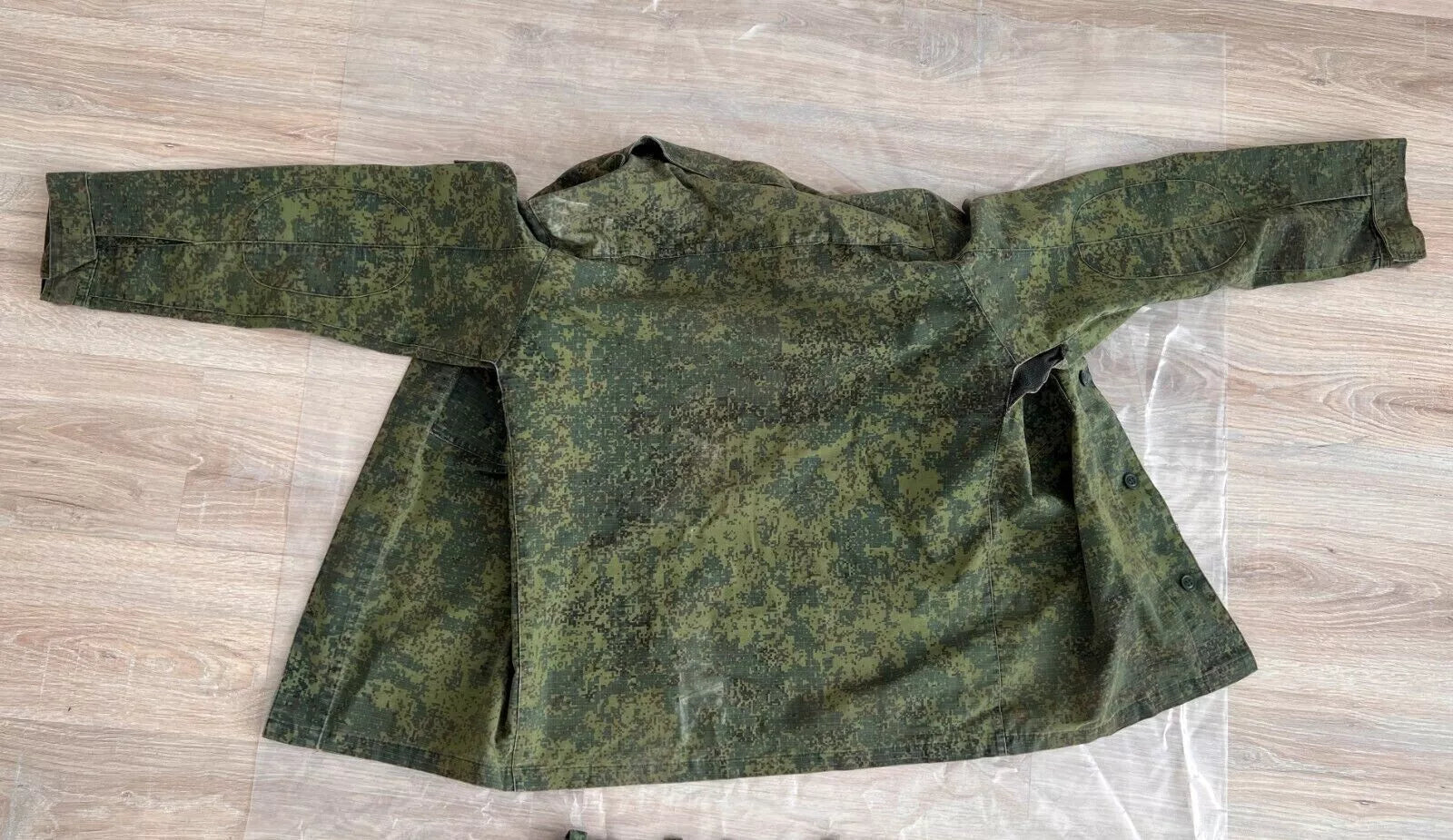 Trophy russian soldier set uniform jacket patch costume pants belt buckle camo military army Russia Ukraine war 2022-2024