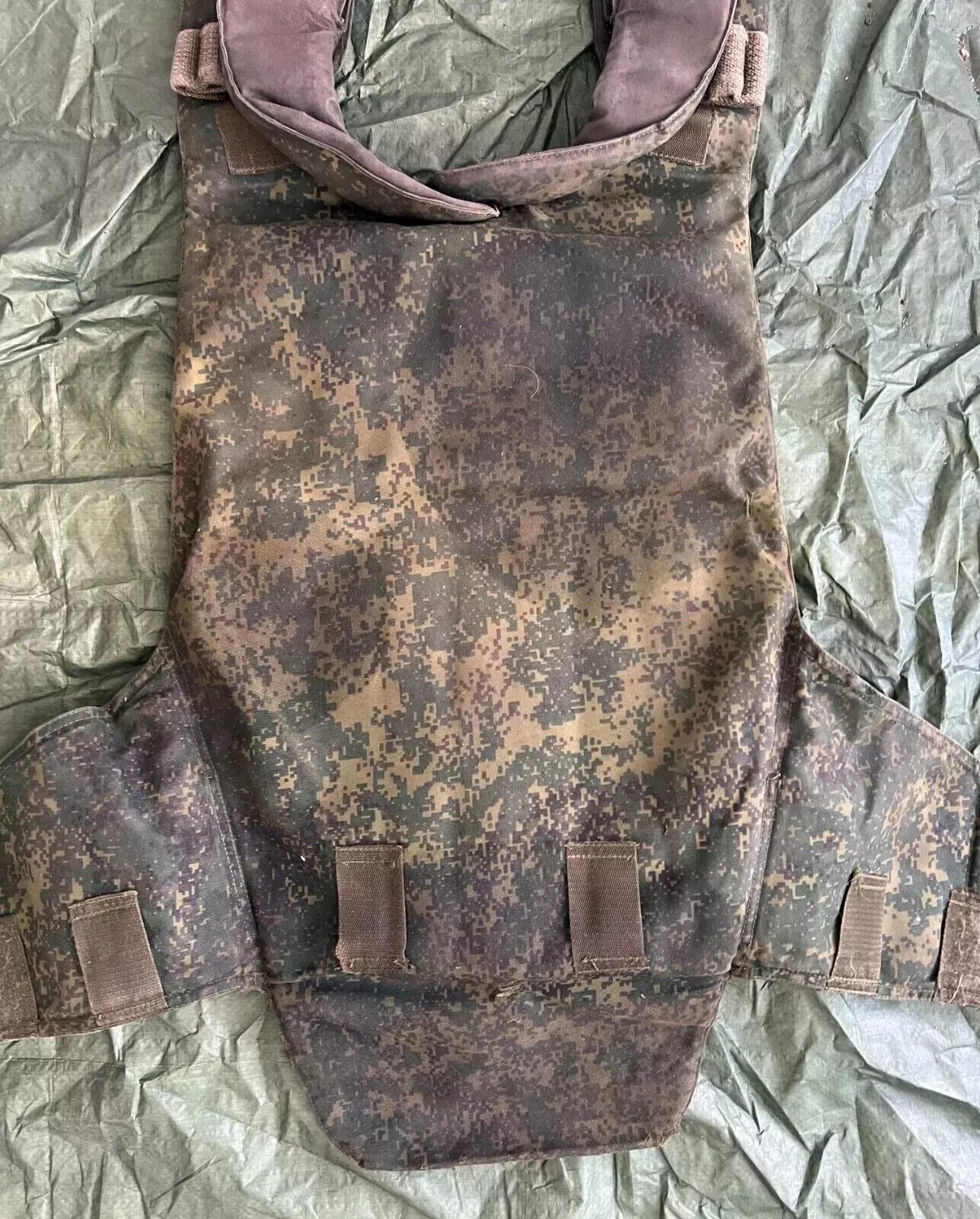 Trophy soldier ammunition special forces intelligence vest 6B23 patch camo russian russia military army Ukraine war 2022-2024