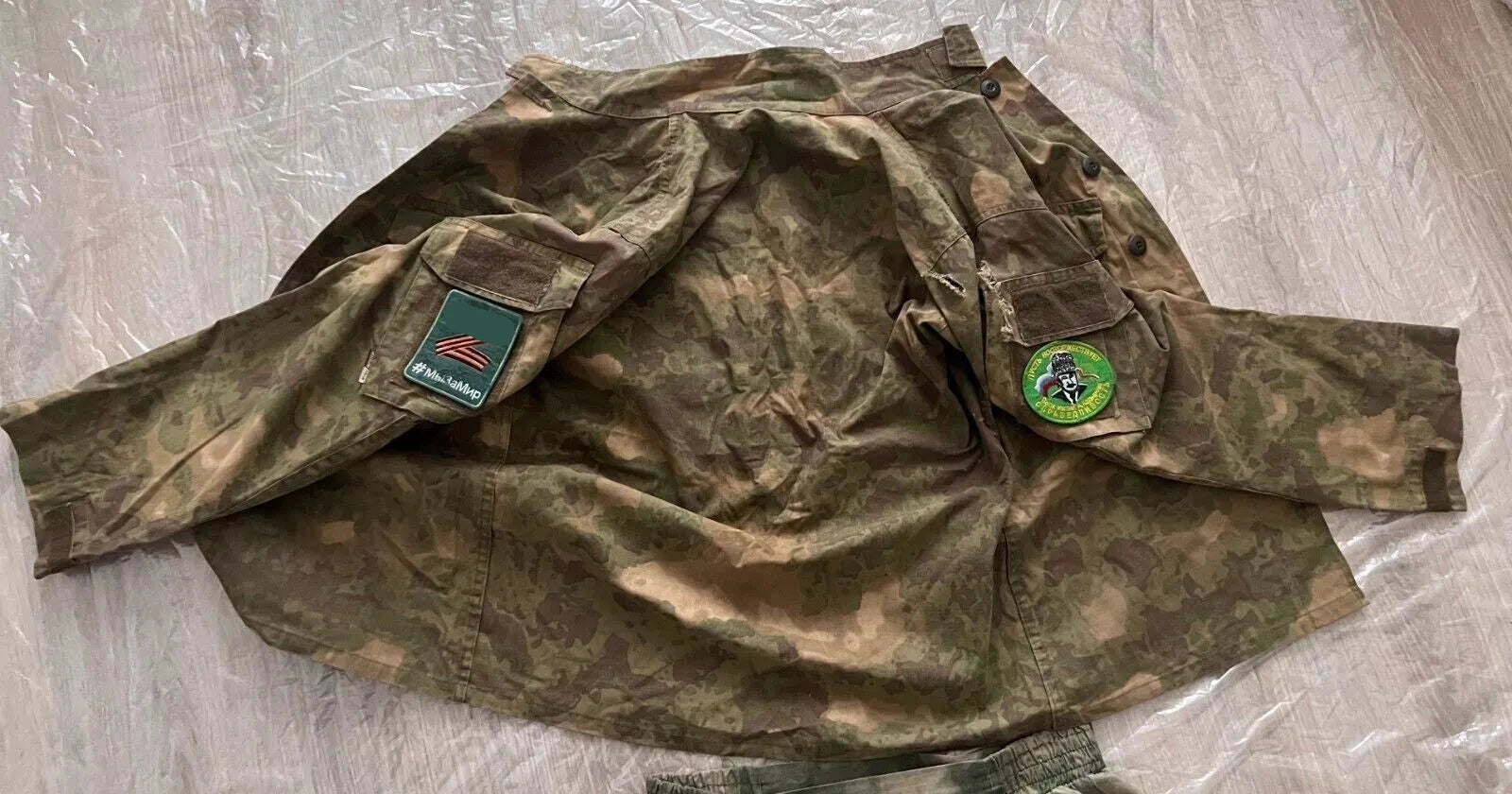 Trophy russian special forces soldier set uniform Kadyrovite Chechen jacket patch costume pants camo moss russia military army Ukraine war 2022-2024 #2
