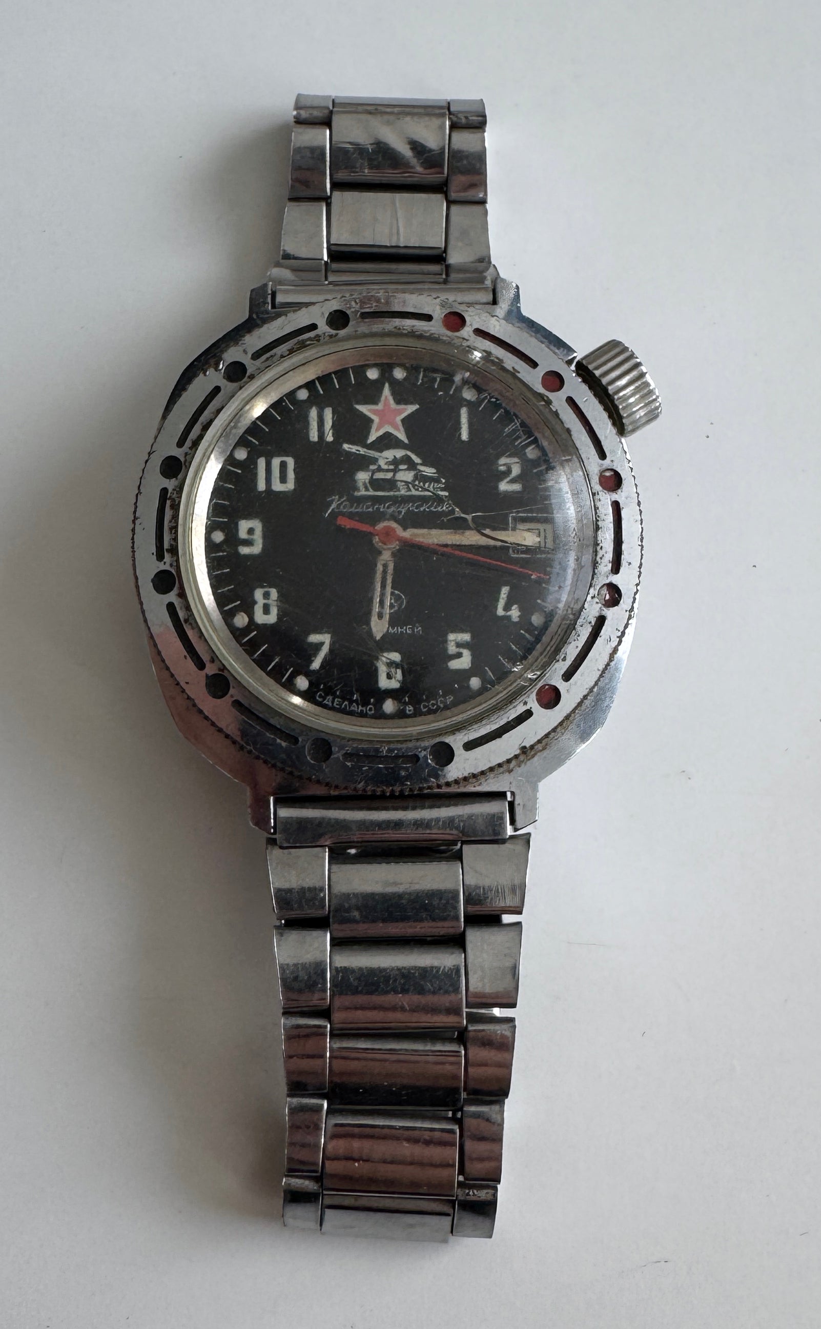 Tank forces soldier tankman wristwatch Komandirskie Watch trophy rare Russian Russia military army Ukraine war 2022-2024 #11